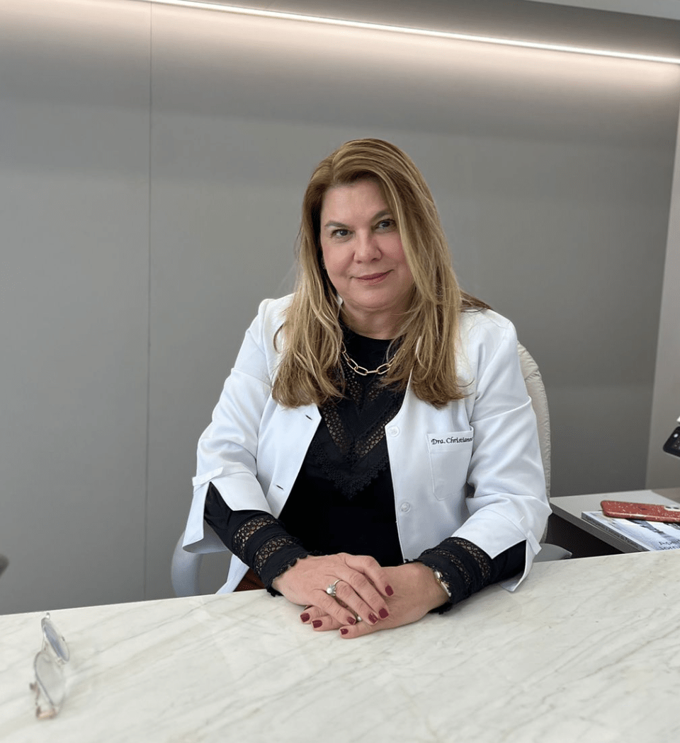 Dra. Christianne Guilhon M. Amalfi MedCenter Piracicaba